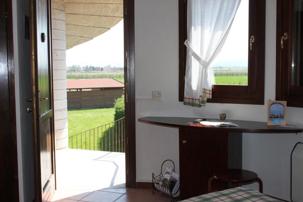 Agriturismo La Lupa Madonna della Provvidenza Ruang foto
