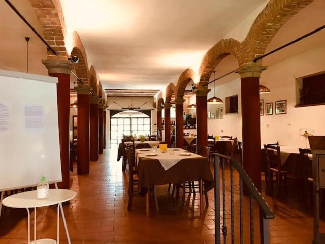 Agriturismo La Lupa Madonna della Provvidenza Bagian luar foto